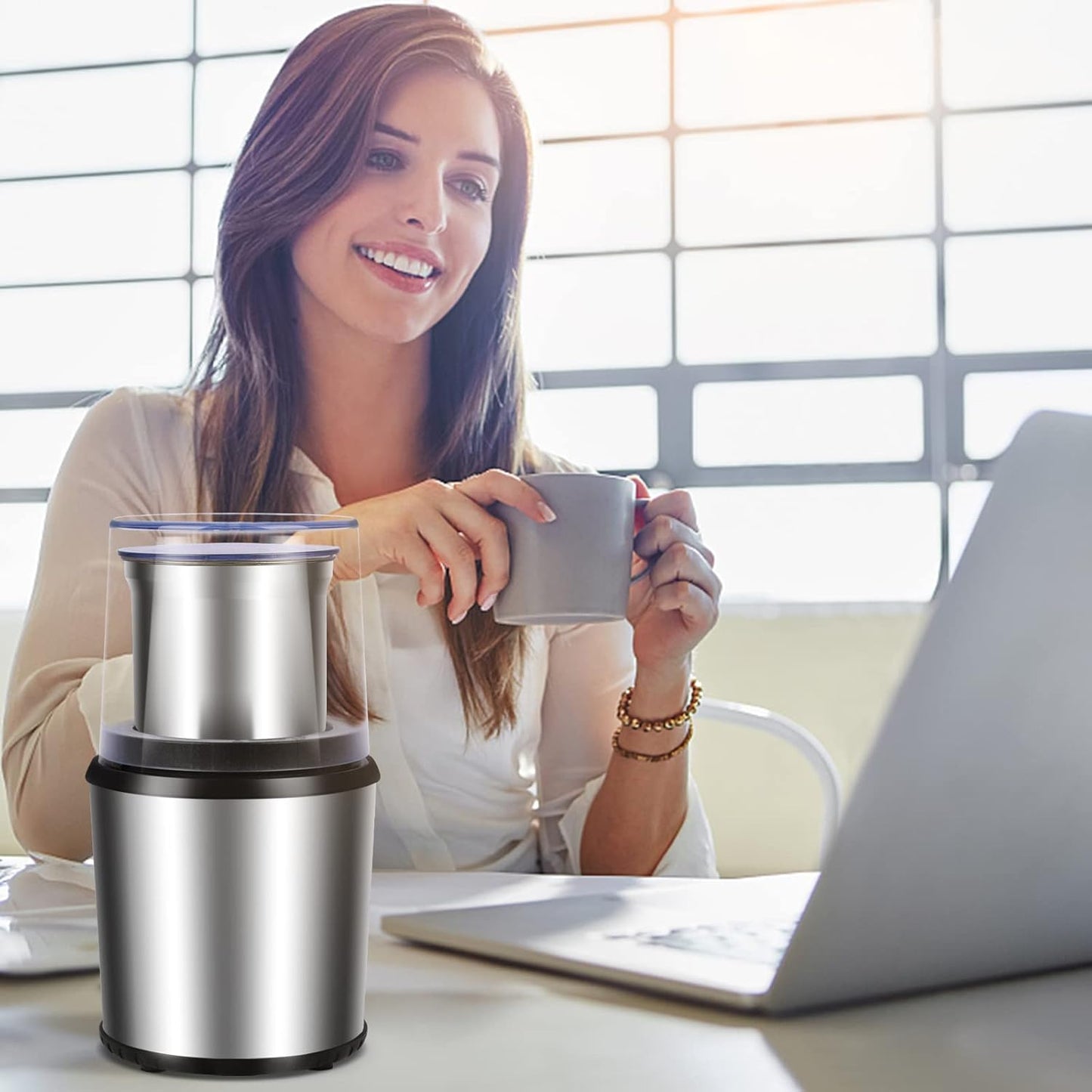 Elektrische Kaffee- und Gewürzmühle mit abnehmbarem Becher – BrewMate