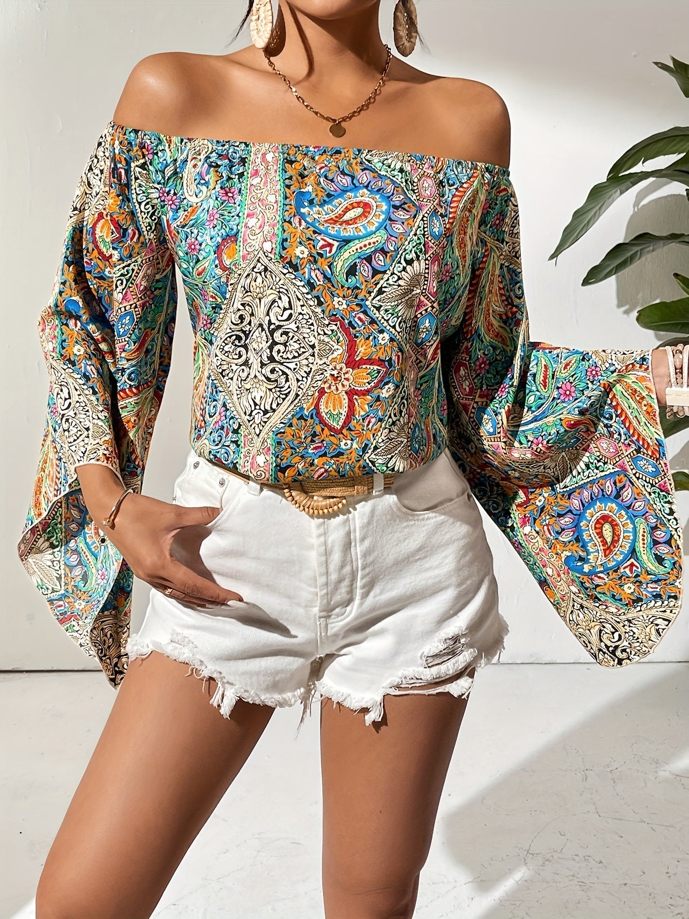 Off-Shoulder Bluse mit geometrischem Druck – Noémie