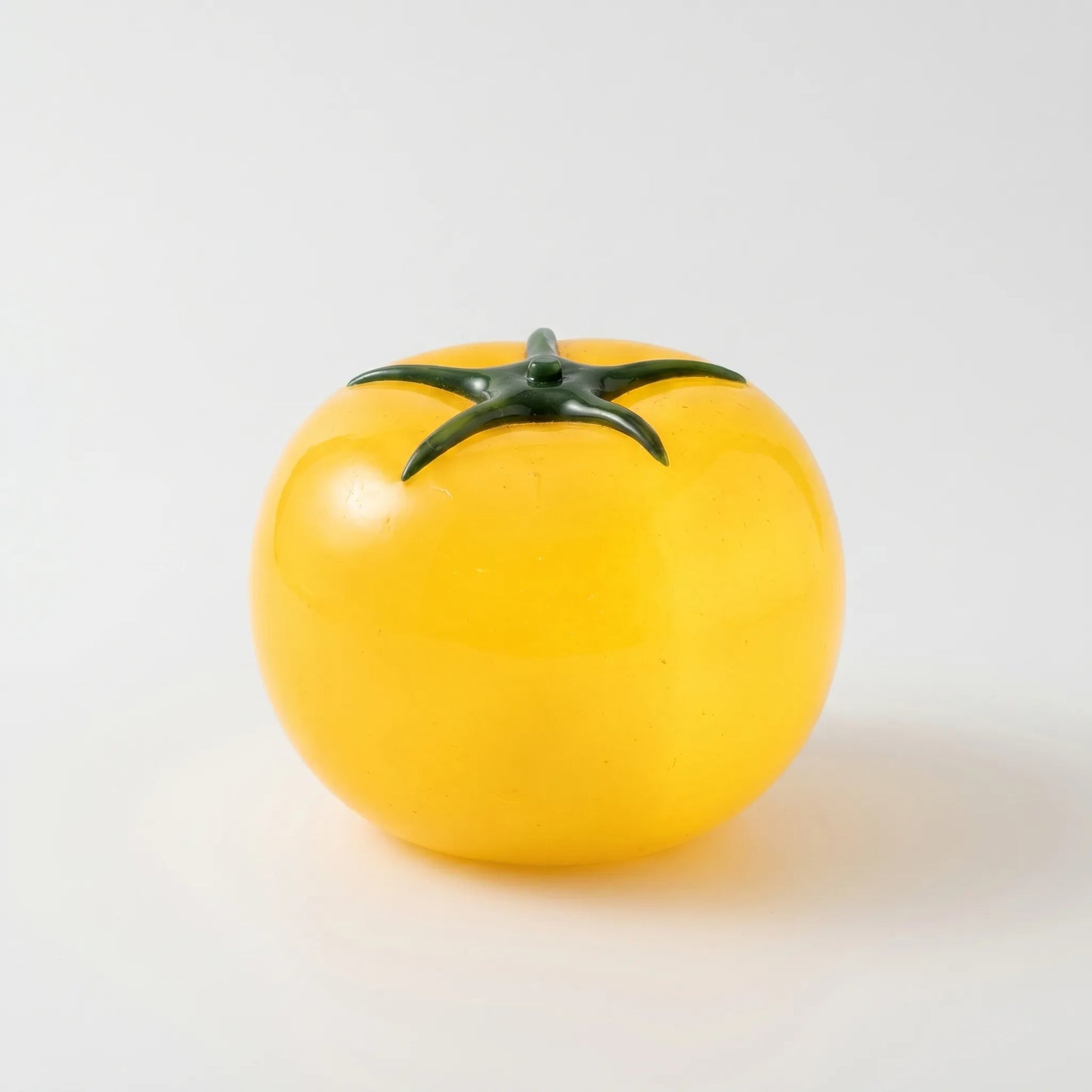 Novelty Tomato-Shaped LED Table Lamp - Tomatino