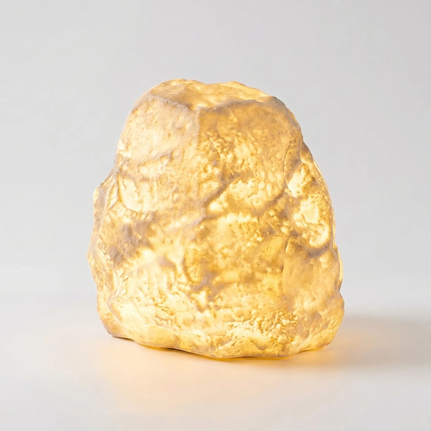 Stone-Shaped Outdoor Garden Light - Stoneveil