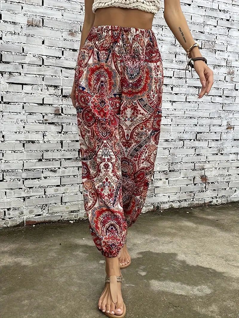 Boho-Chique Damenhose mit grafischem Druck – Solara