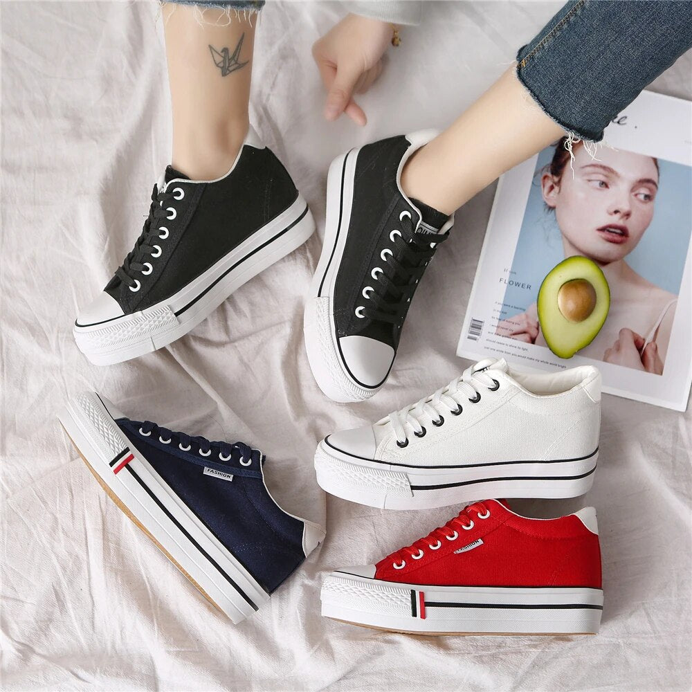 Stylische Damen Canvas-Sneaker mit Plateausohle – Leonie