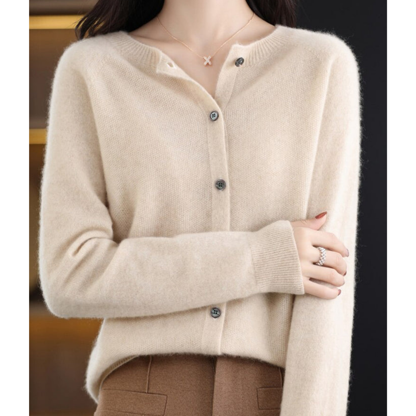 Damen Rundhals-Cardigan – Amalia Herbstzauber