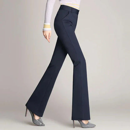 Schlank ausgestellte High-Waist-Hose – Mila