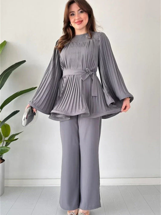 Damen Falten Kleidungsset – Selene