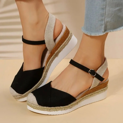 Damen Sandalen mit Schnallenverschluss und Geschlossenem Zeh – Isabelle