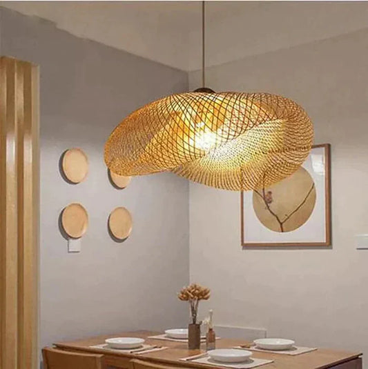 Trendige Rattan-Hängeleuchte - NaturGlow