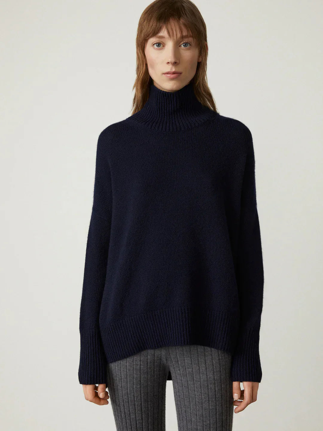 Luxuriöser Kaschmir-Rollkragenpullover für Damen – Amira Herbstzauber Edition