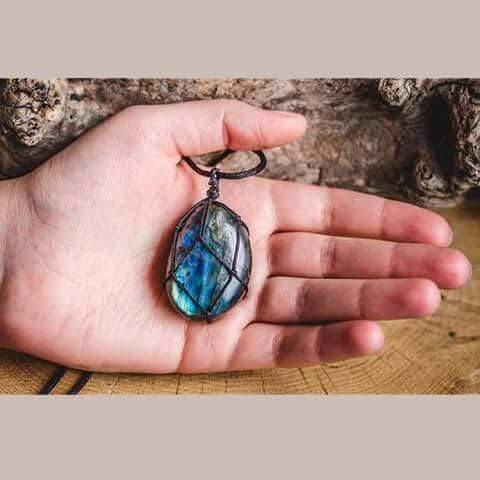 Drakenhart Labradoriet Ketting - Astrid