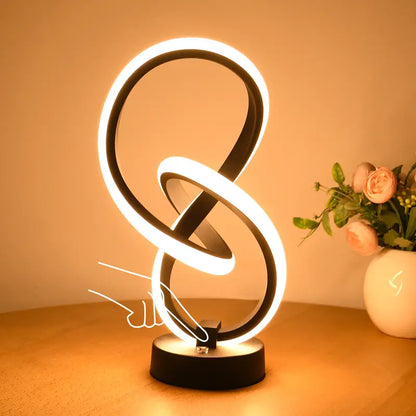 Dimmbarer Stilvoller Lamp - Elena