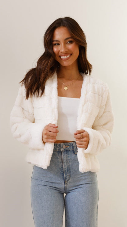 Luxuriöse Damen-Crop-Jacke – Veloura