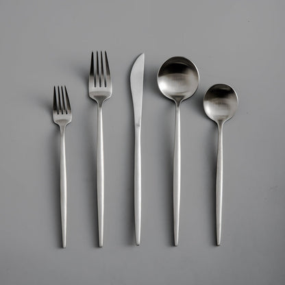 Minimalistisches Besteck für Moderne Tische - PureSet
