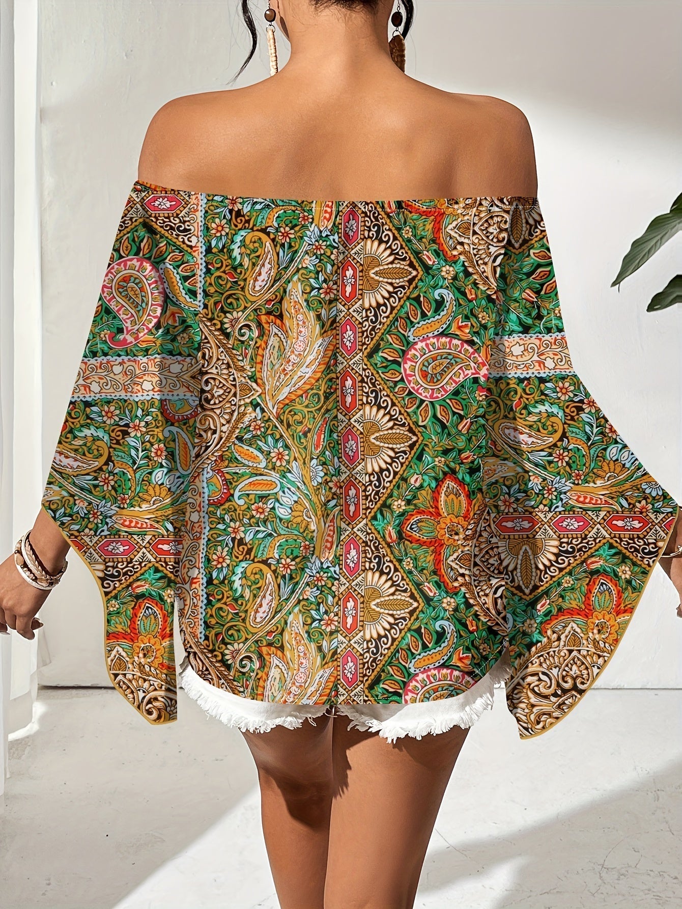 Off-Shoulder Bluse mit geometrischem Druck – Noémie