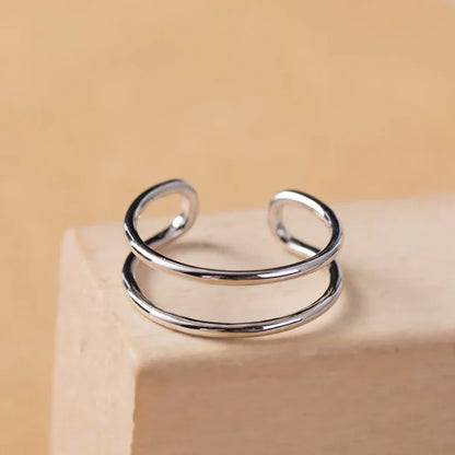 Verstellbarer Doppel-Linien-Ring – Lina