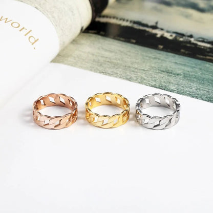 Zeitloser Prunk Ring - Elena