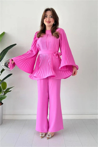 Damen Falten Kleidungsset – Selene