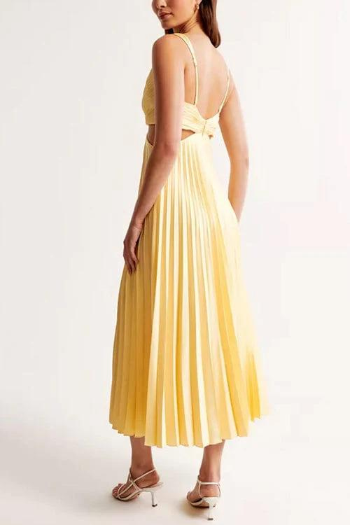Elegantes Plissiertes Kleid mit Figurschmeichelnder Passform – Emilie