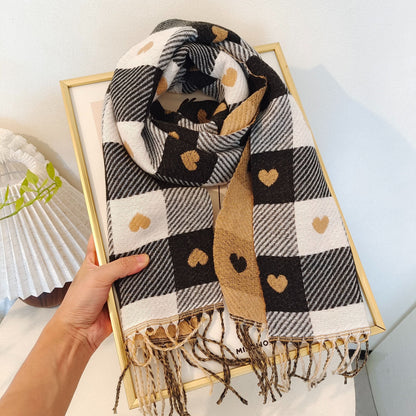 Karierter Damen Schal aus Polyester für Herbst & Winter – Aurelie