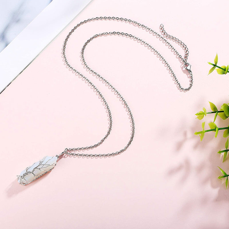 Stilvolle Kristall- und Lebensbaum-Edelsteinkette – Elena