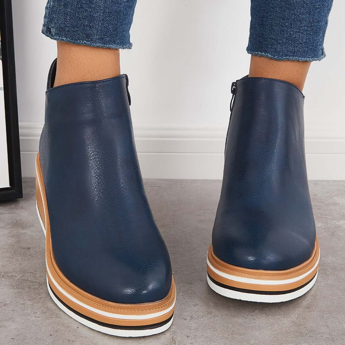 Trendige Damen Stiefeletten mit Reißverschluss und Plateau - Alessia