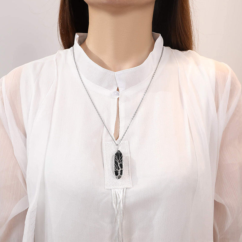 Stilvolle Kristall- und Lebensbaum-Edelsteinkette – Elena