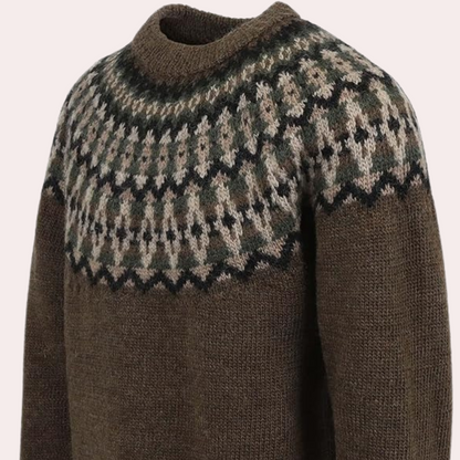 Grüner Norwegerpullover aus Wolle mit traditionellem Muster, Herrenmode, Winterkleidung.