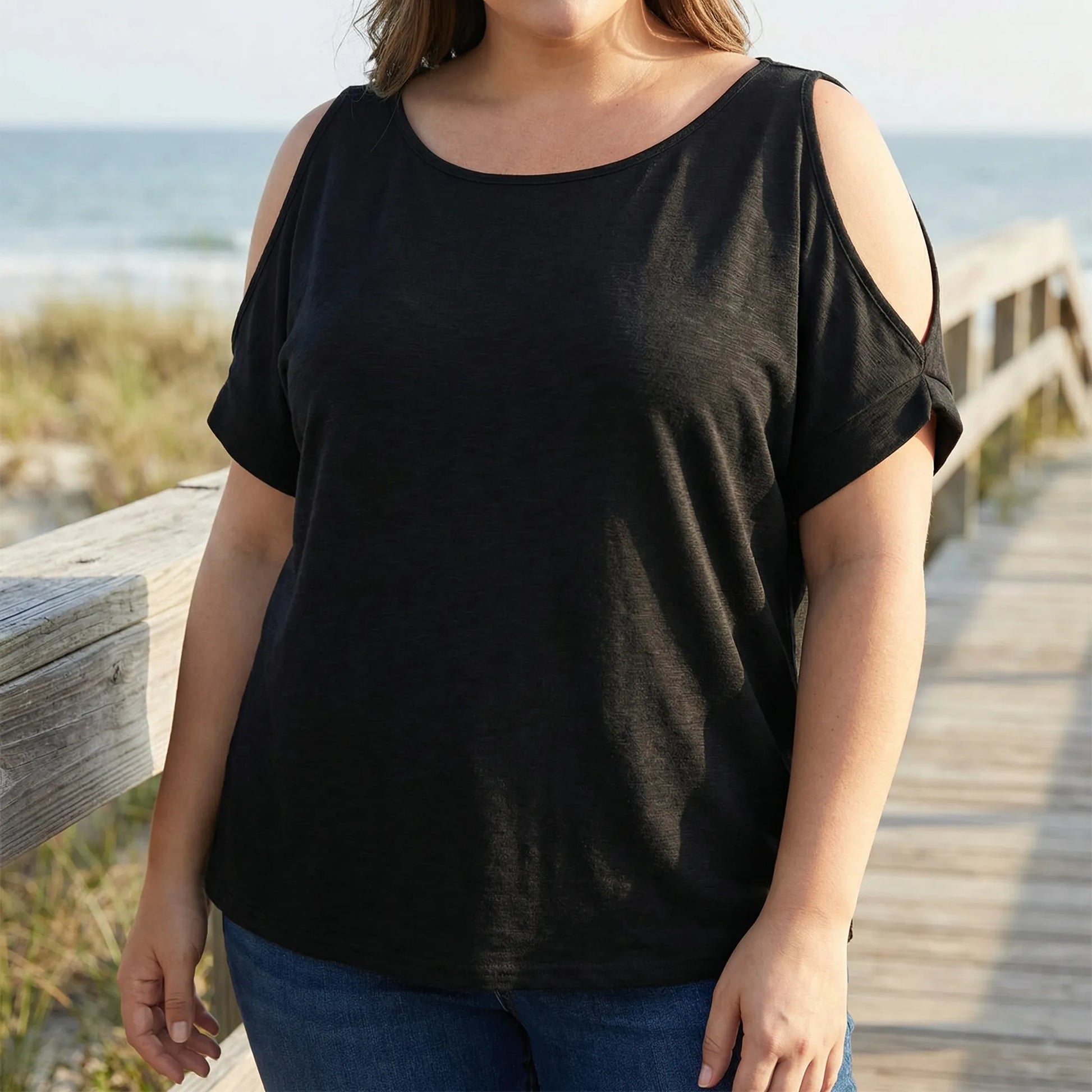 Damen T-Shirt In Großen Größen Mit Cold-Shoulder-Detail - Melissa