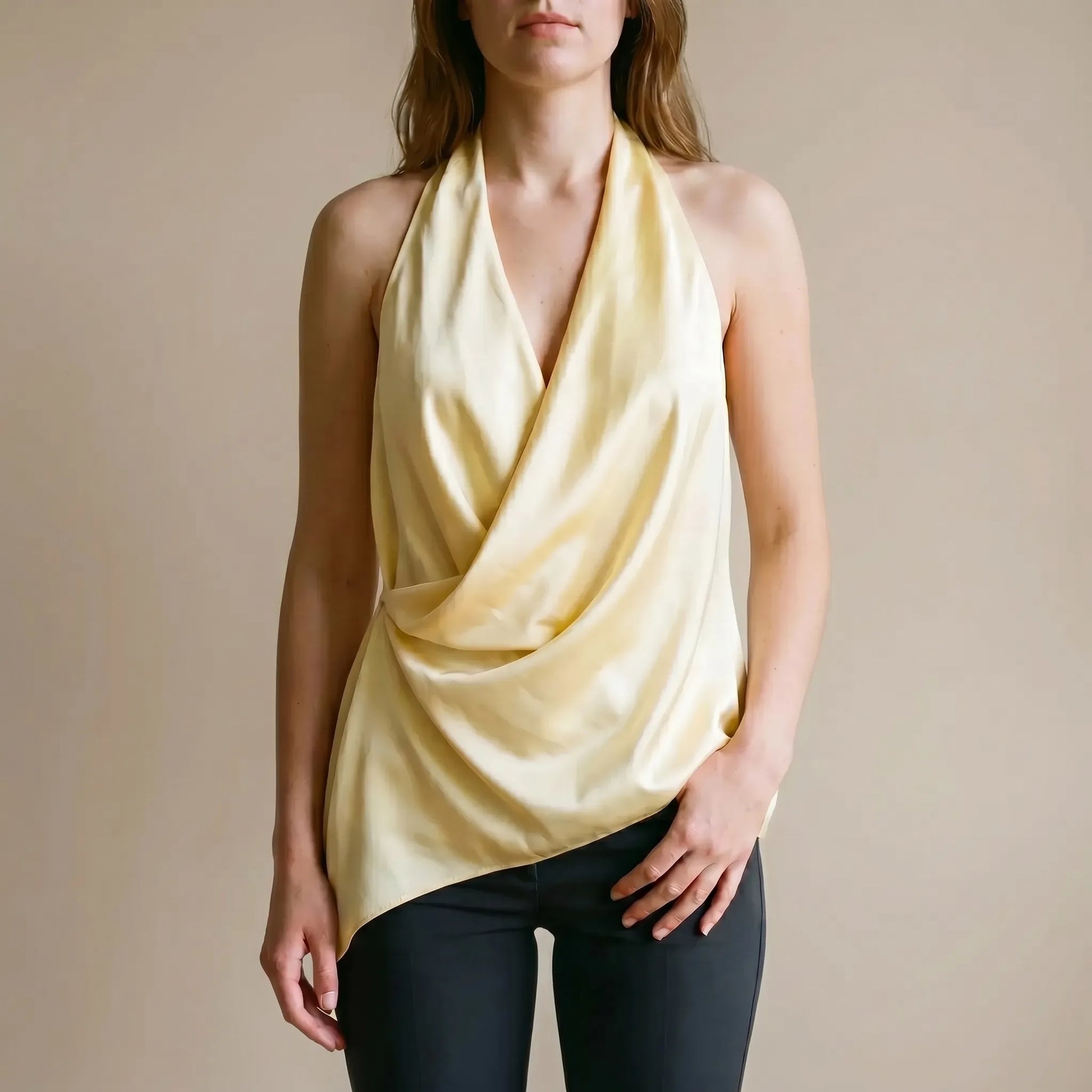 Damenoberteil Mit Neckholder Und Raffung -  Candace