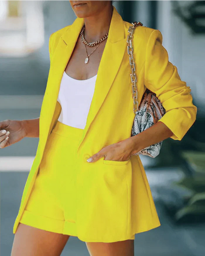 Trendiger Blazer-Zweiteiler mit Shorts – Vielseitig & Stilvoll – Larissa