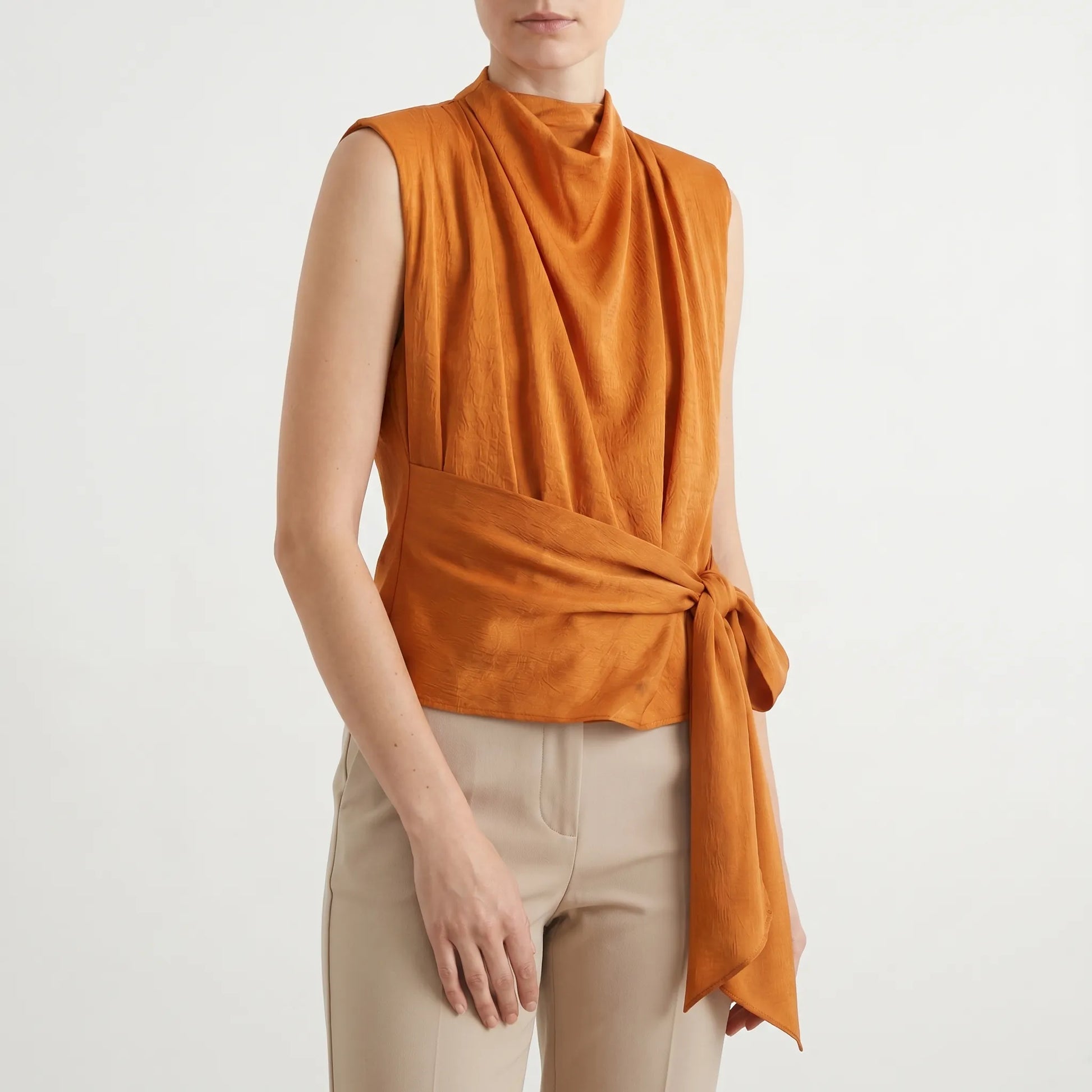 Elegantes Oberteil Mit Bindegürtel -  Kelli