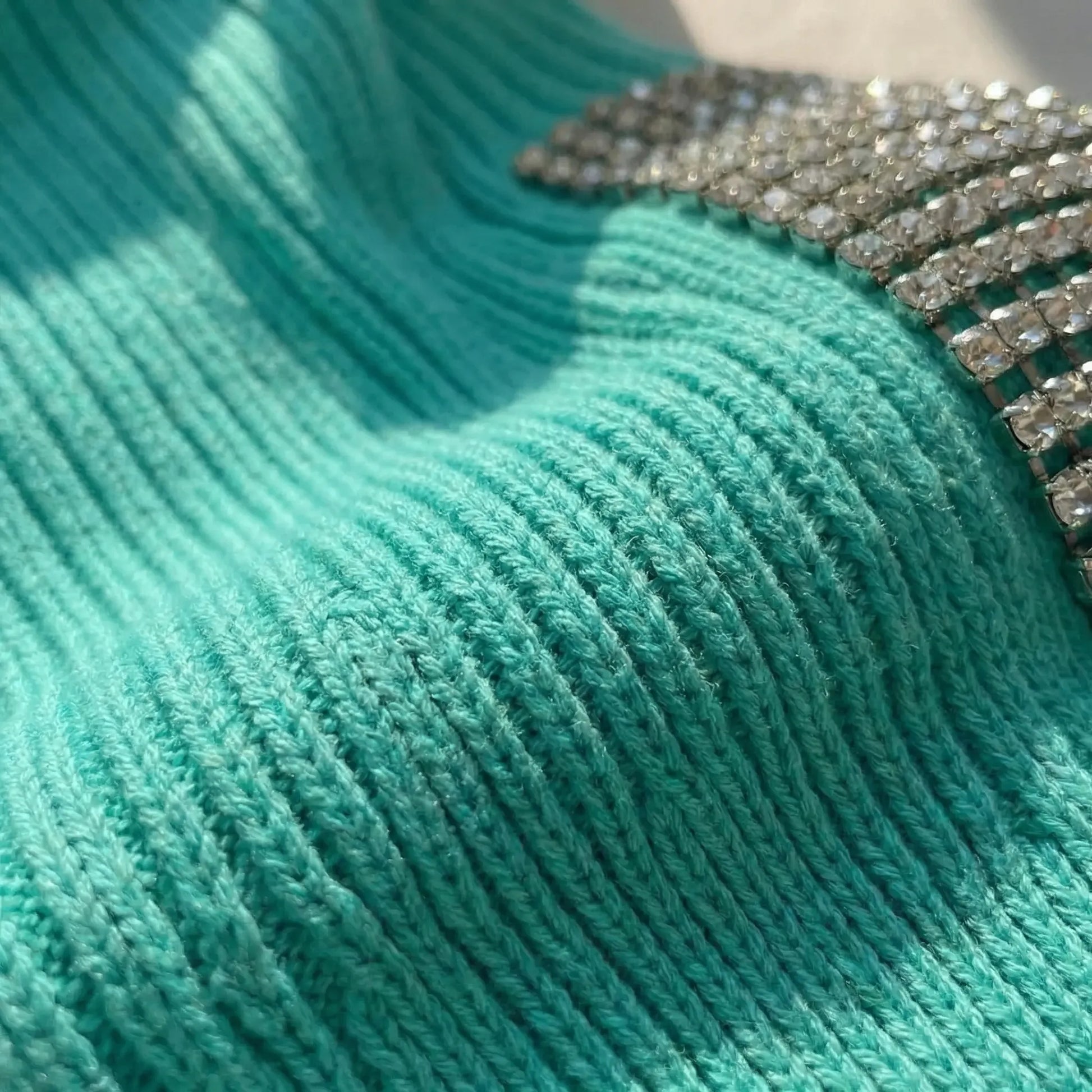Eng Anliegendes Strickshirt Damen Mit Glitzernden Schultern - Laura