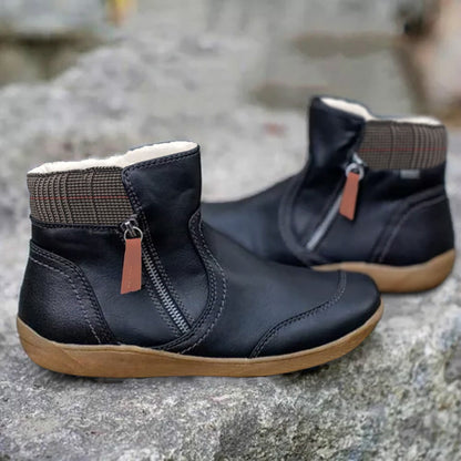 Einfarbige Stiefeletten - WarmStep