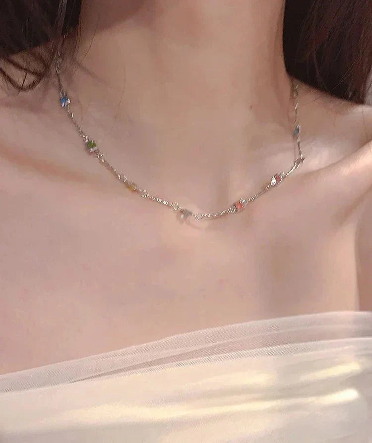 Feine Kette Mit Steinen - VividNecklace