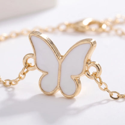 Feingliedrige Kette Mit Schmetterlingsanhänger - Maripell