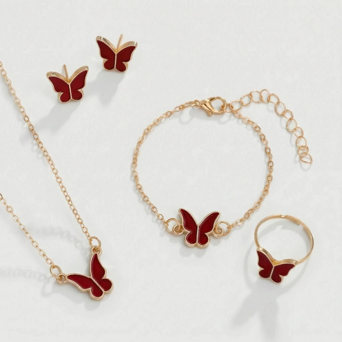 Feingliedrige Kette Mit Schmetterlingsanhänger - Maripell