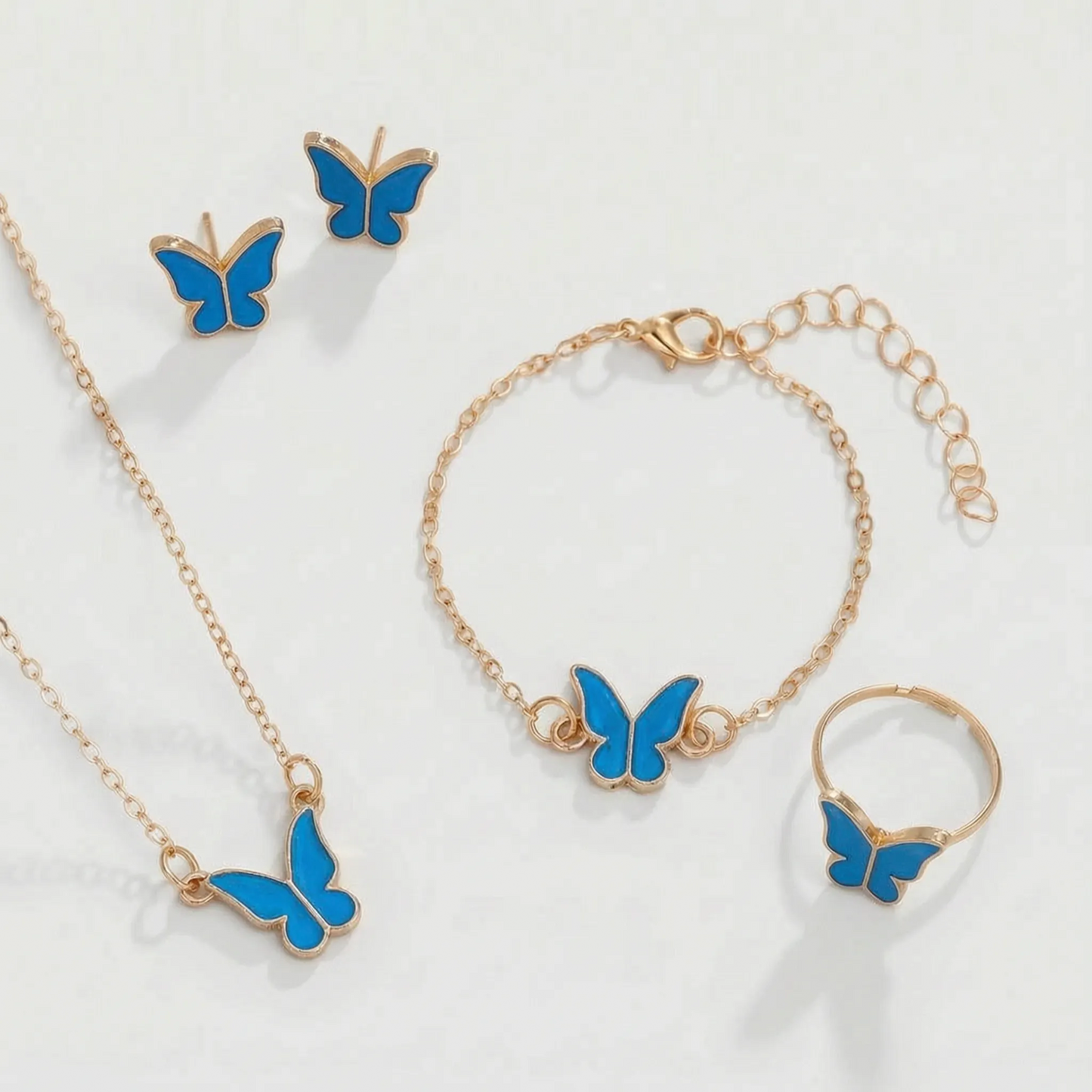 Feingliedrige Kette Mit Schmetterlingsanhänger - Maripell