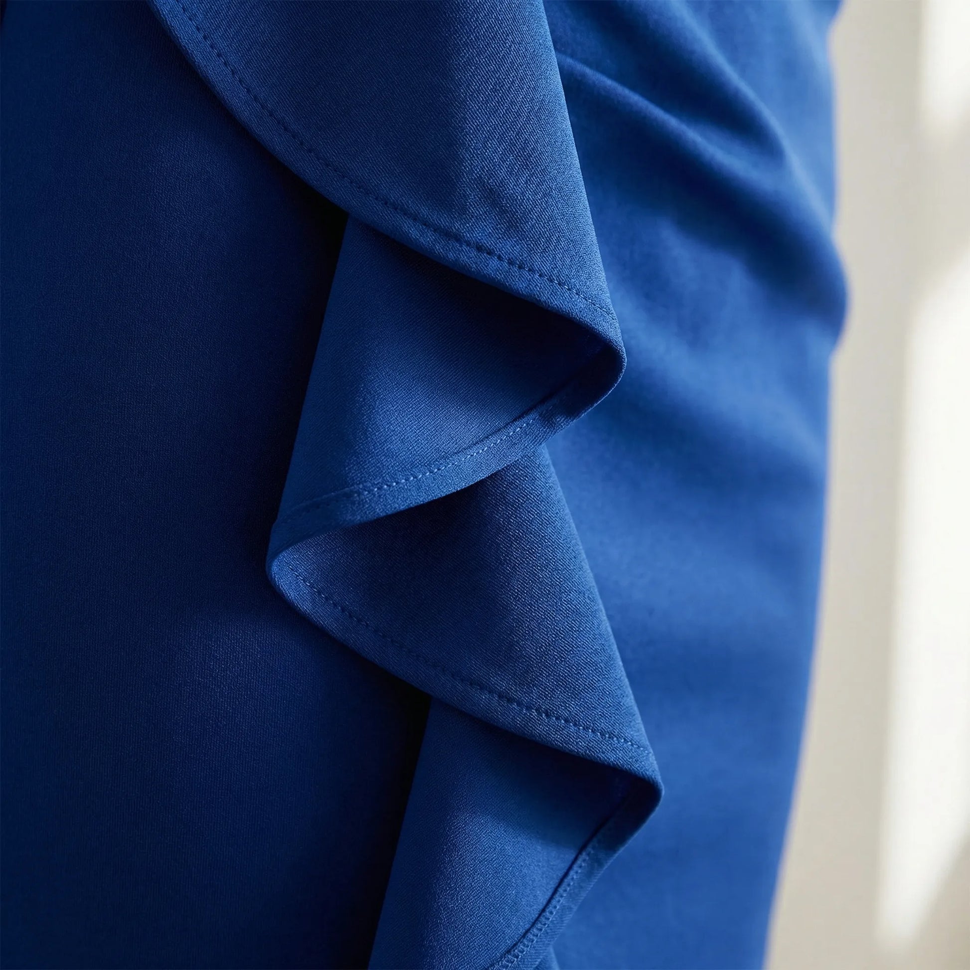 Figurbetontes Midi-Kleid - Maxine