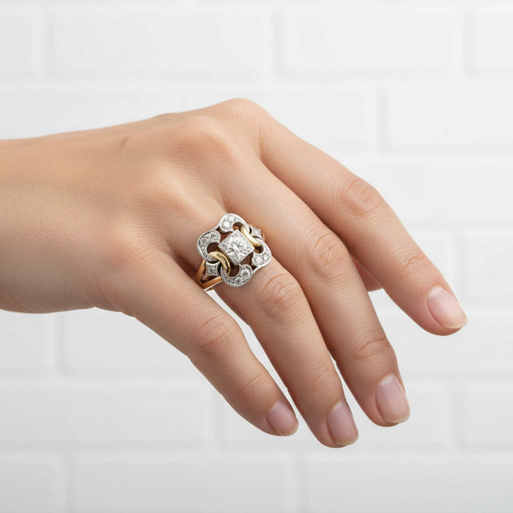 Goldfarbener Zirkonia-Ring - ZirkoniaGlow
