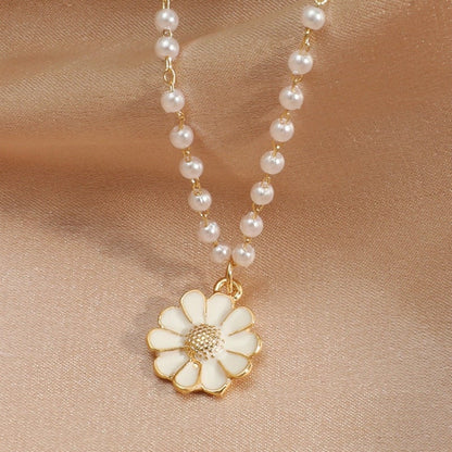 Halskette Mit Anhänger - PetalPearl