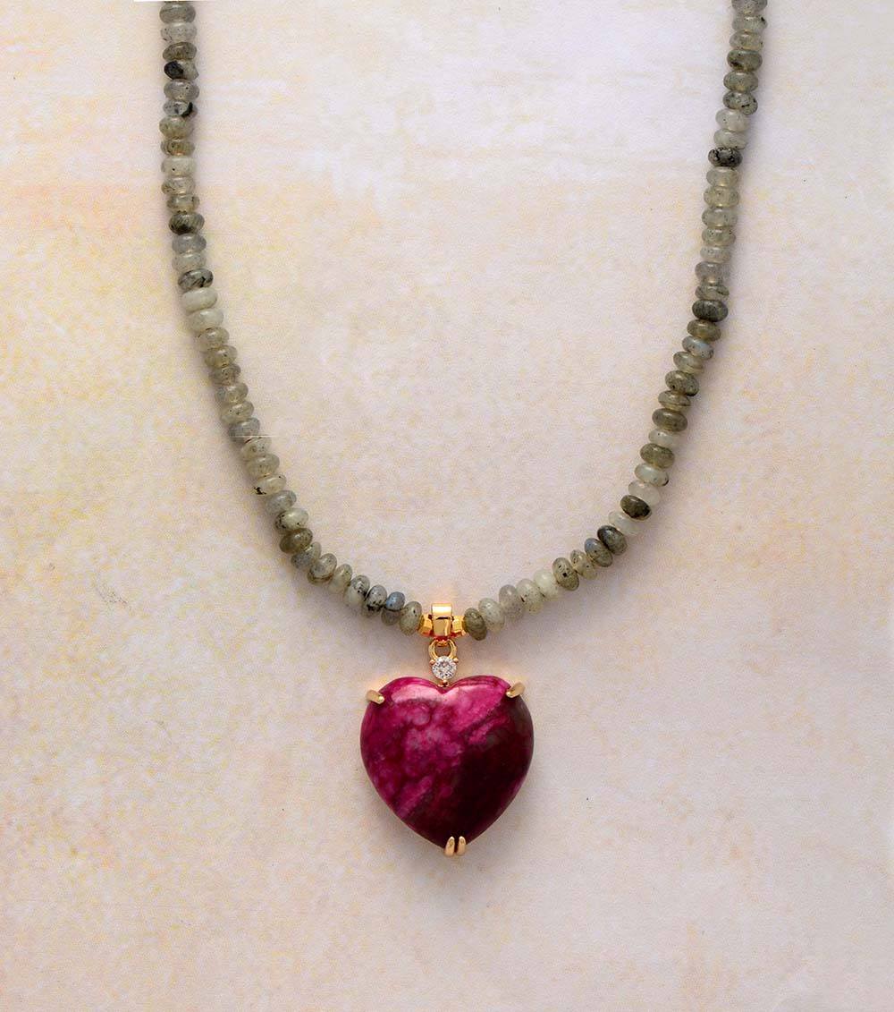 Handgefertigte Herzperlenkette - HeartGem