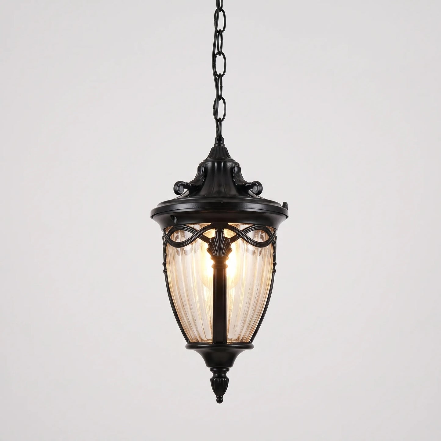 Hanging Outdoor Lantern With Chain Suspension -  Verandoux