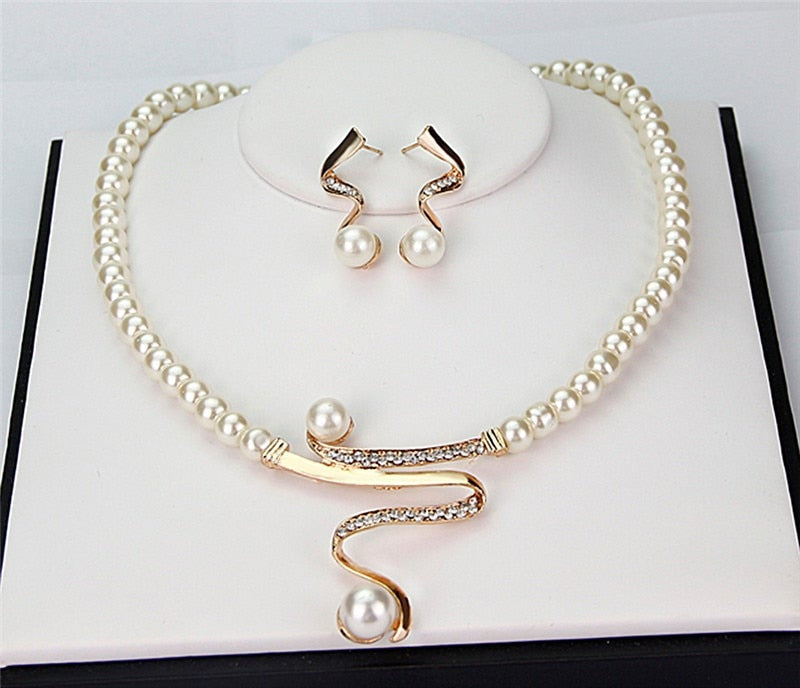 Natürliche Perlen-Schmuckset – Serena