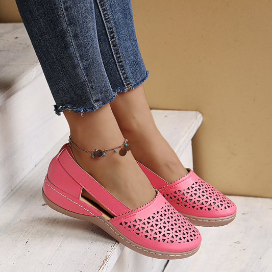 Orthopädische Slipper mit Ausschnitten - Lena
