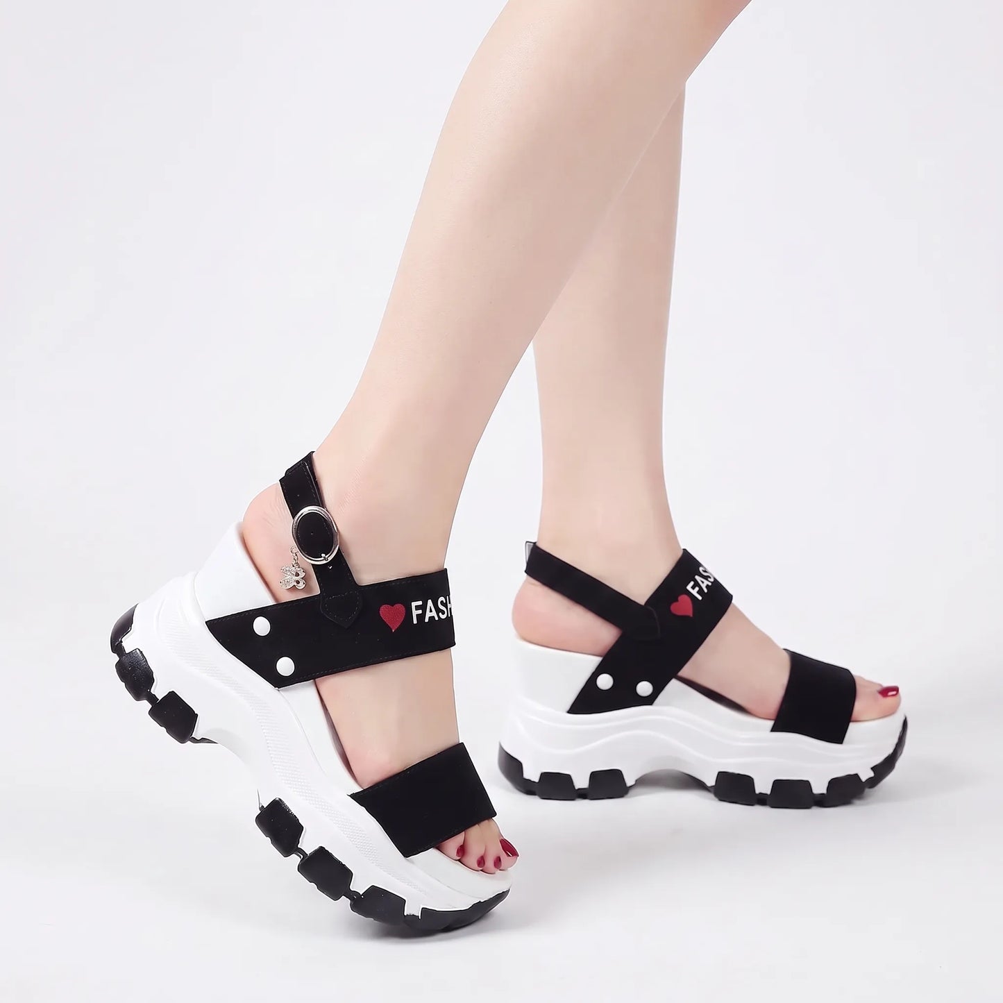 Klobige Plateau-Sandalen - Wendy