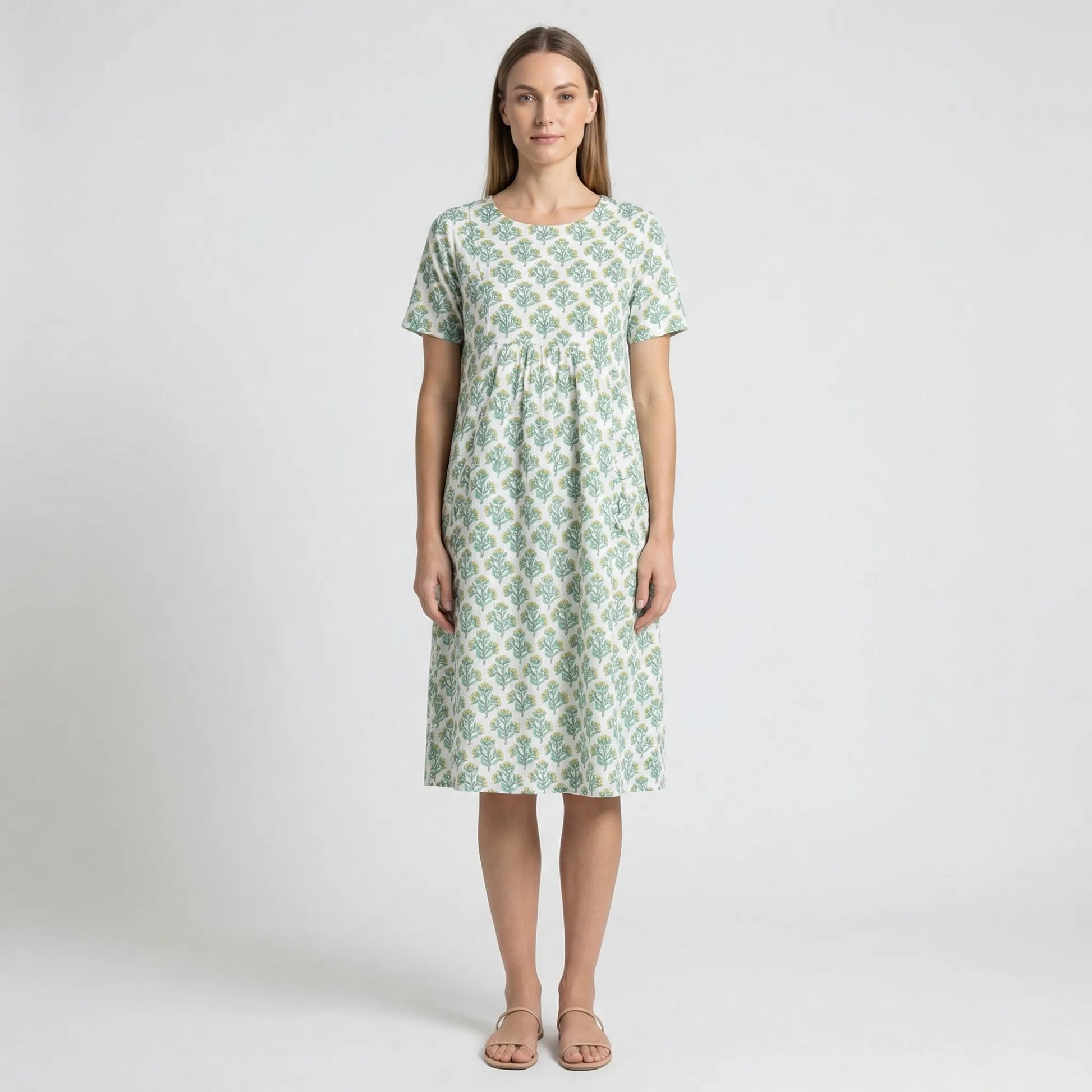 Knielanges Sommerkleid Mit Kurzen Ärmeln - Tamina