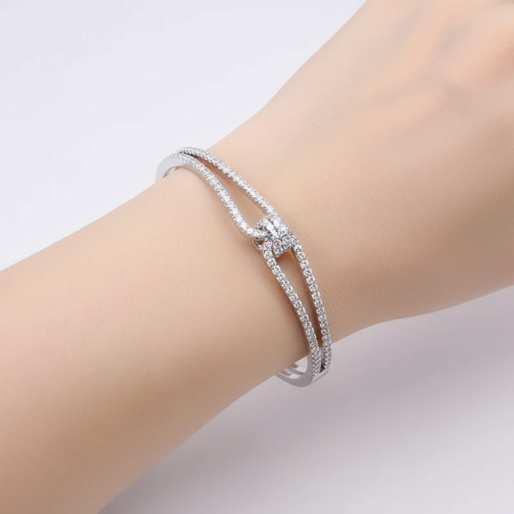 Kunstvoll Gestaltetes Armreif - GoldKnot