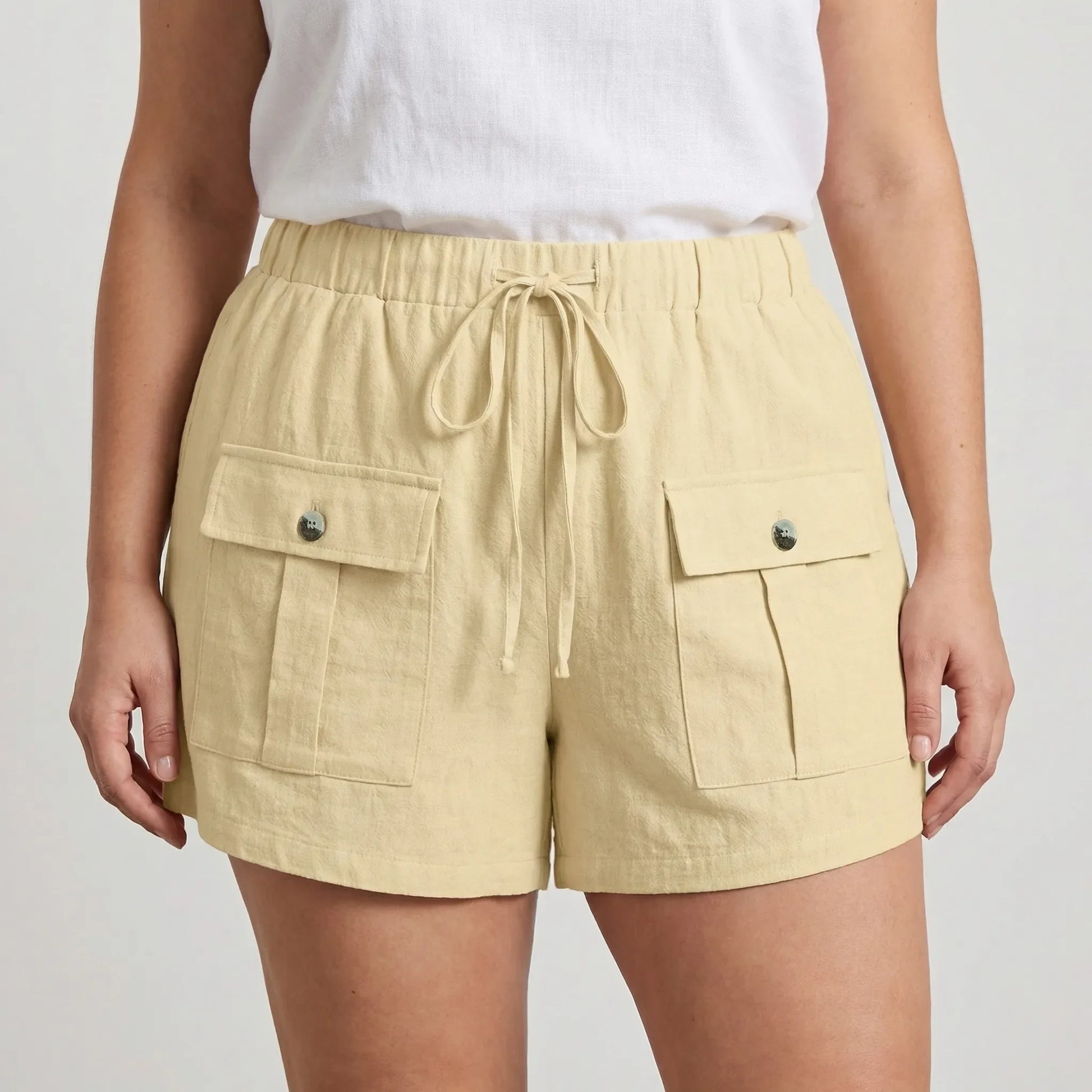 Legere Damenshorts Für Warme Tage In Großen Größen - Veronica