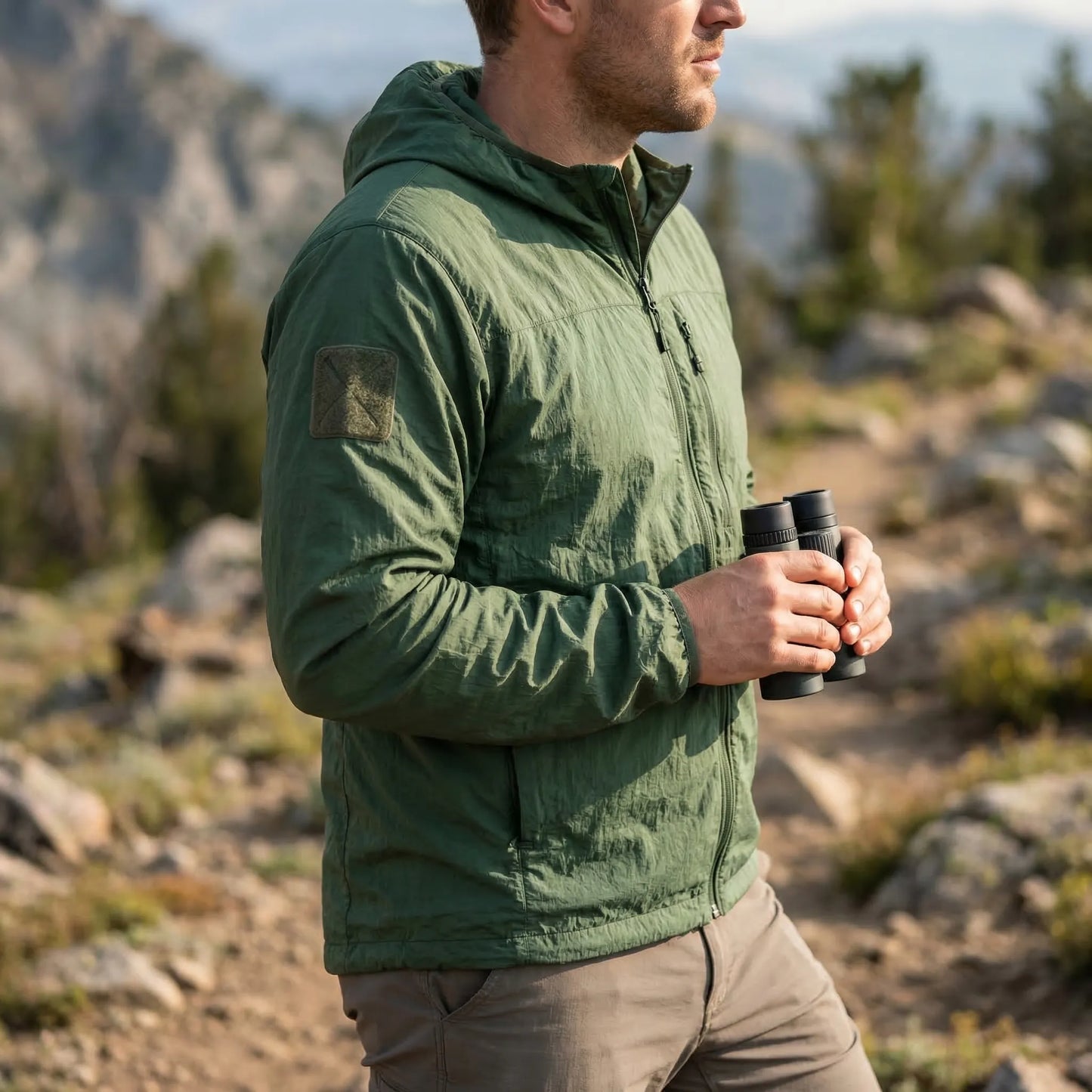 Leichter Windbreaker Mit Kapuze Im Taktischen Stil -  Velorak