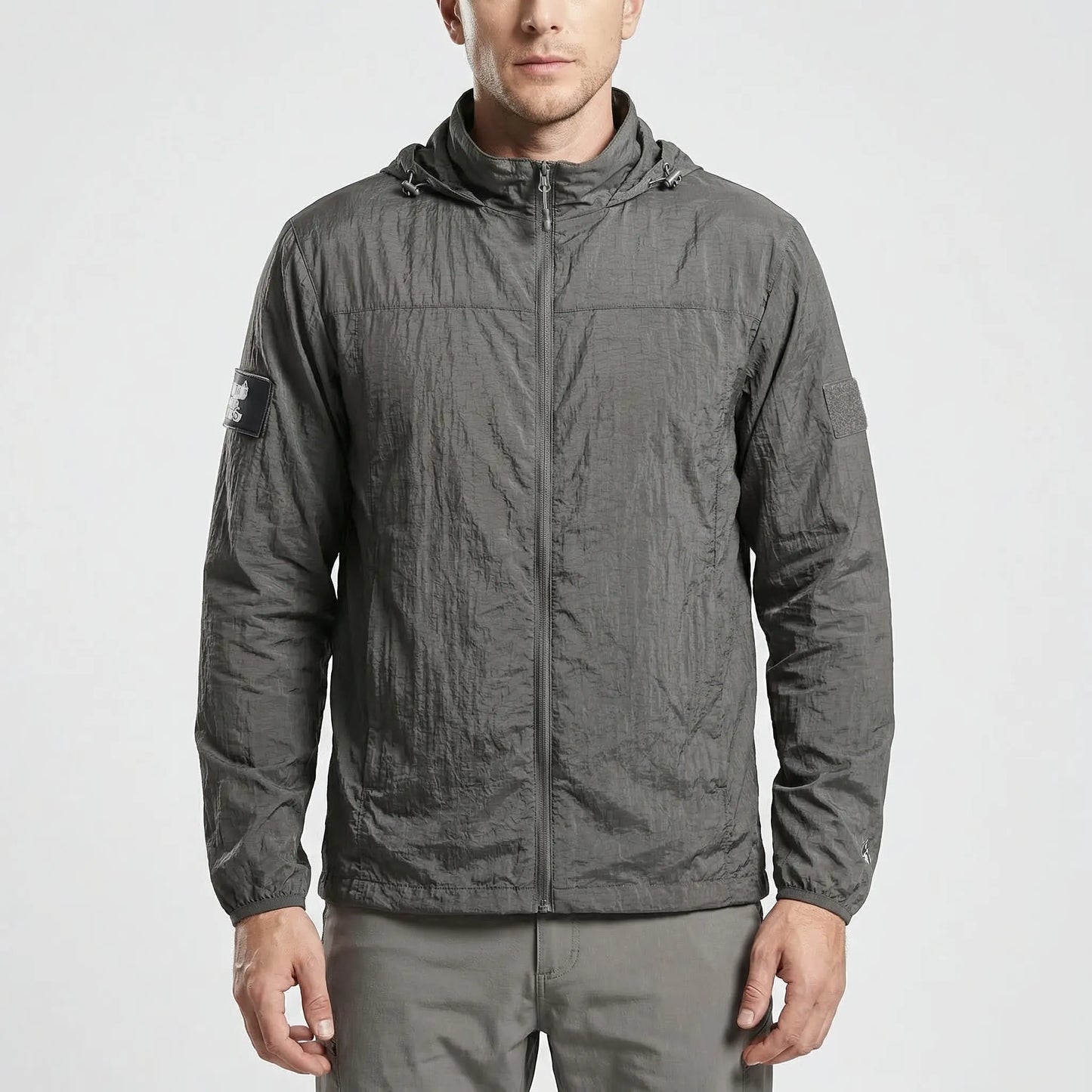 Leichter Windbreaker Mit Kapuze Im Taktischen Stil -  Velorak