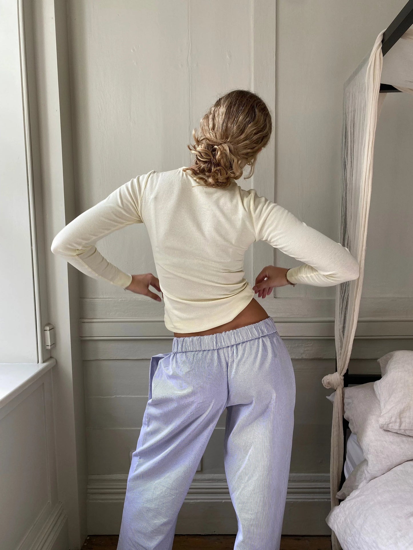 Damen-Loungehose mit Streifenmuster – Elvira